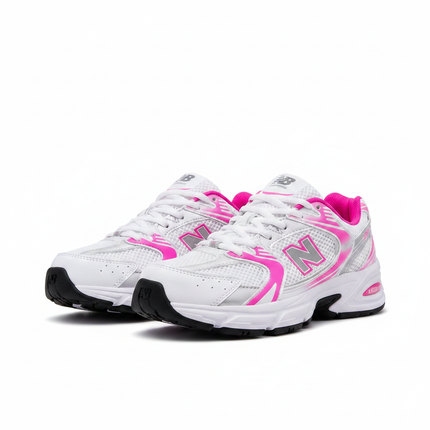 New Balance 530 Blanc Rose – Vue 3/4 studio