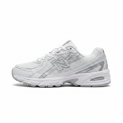 New Balance 530 Triple Gris Argent – Vue profil logo