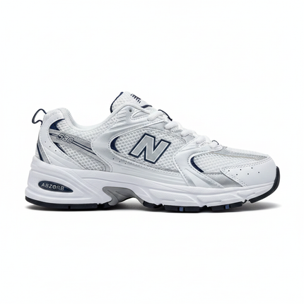 New Balance 530 Blanc Argent Navy – Vue profil logo